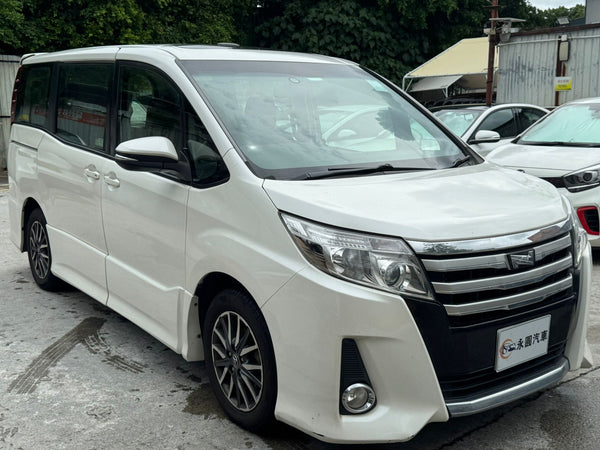 Toyota Noah 2016