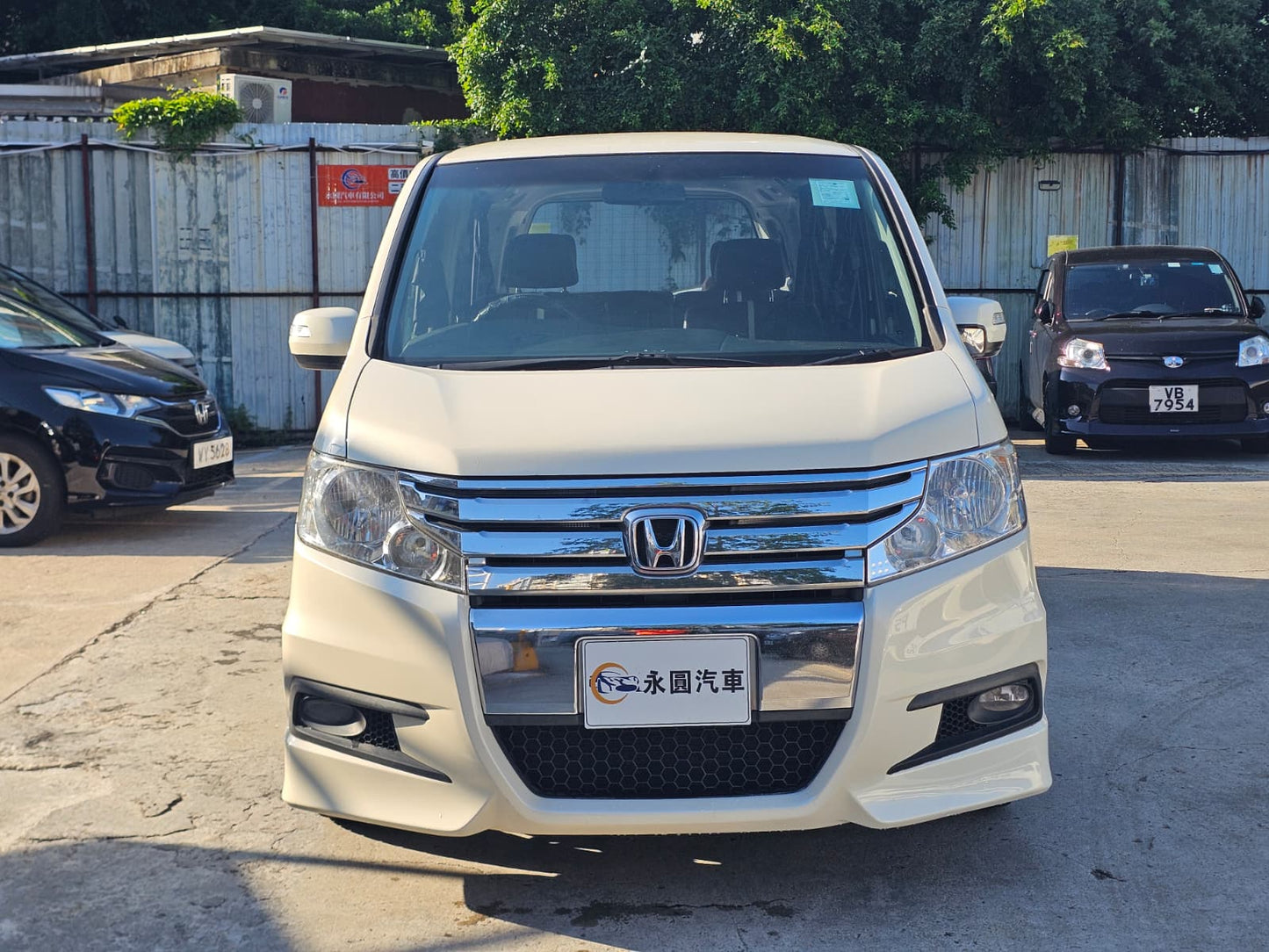 HONDA STEPWGN SPADA S 2011