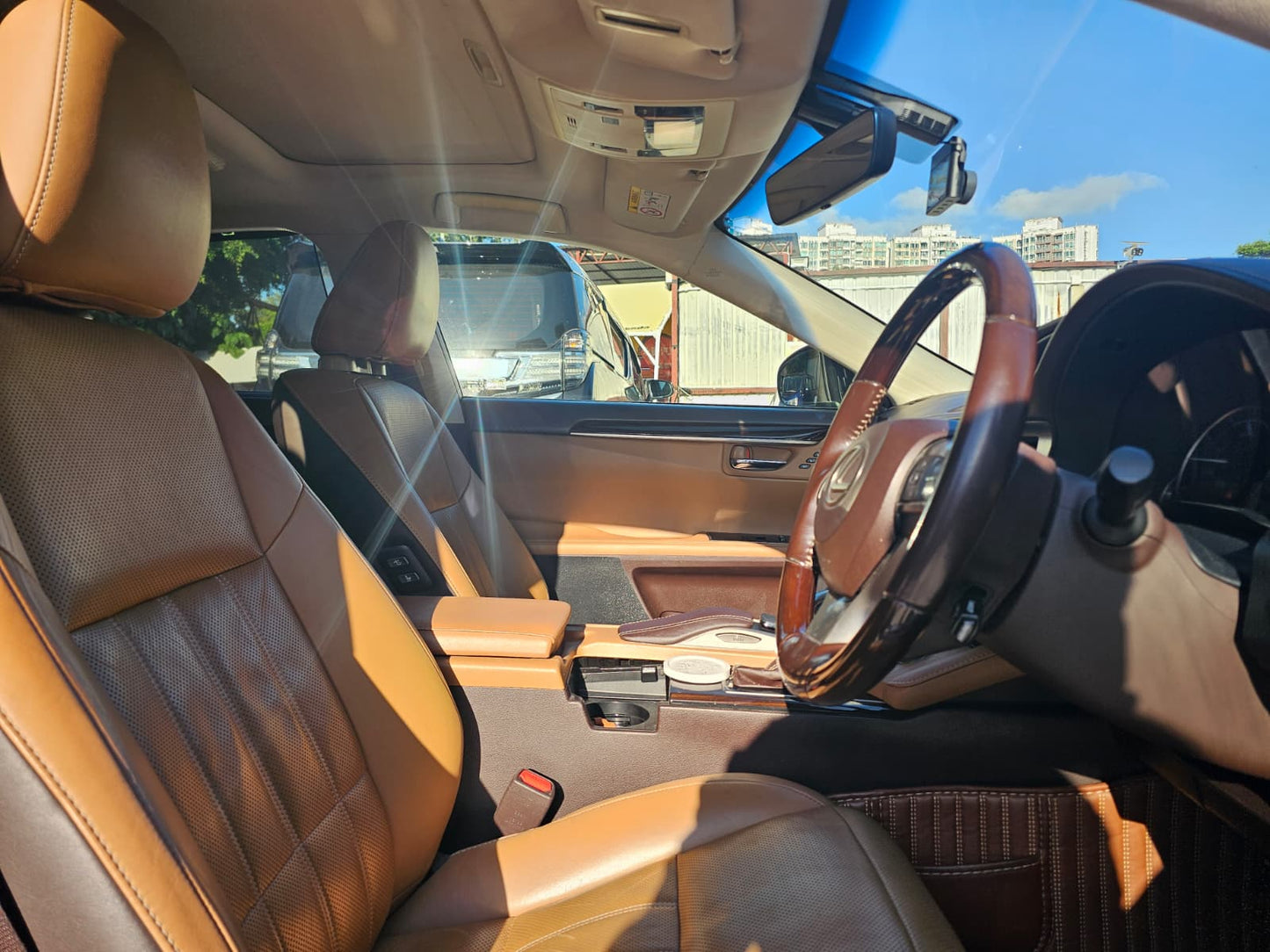 Lexus ES300h 2016