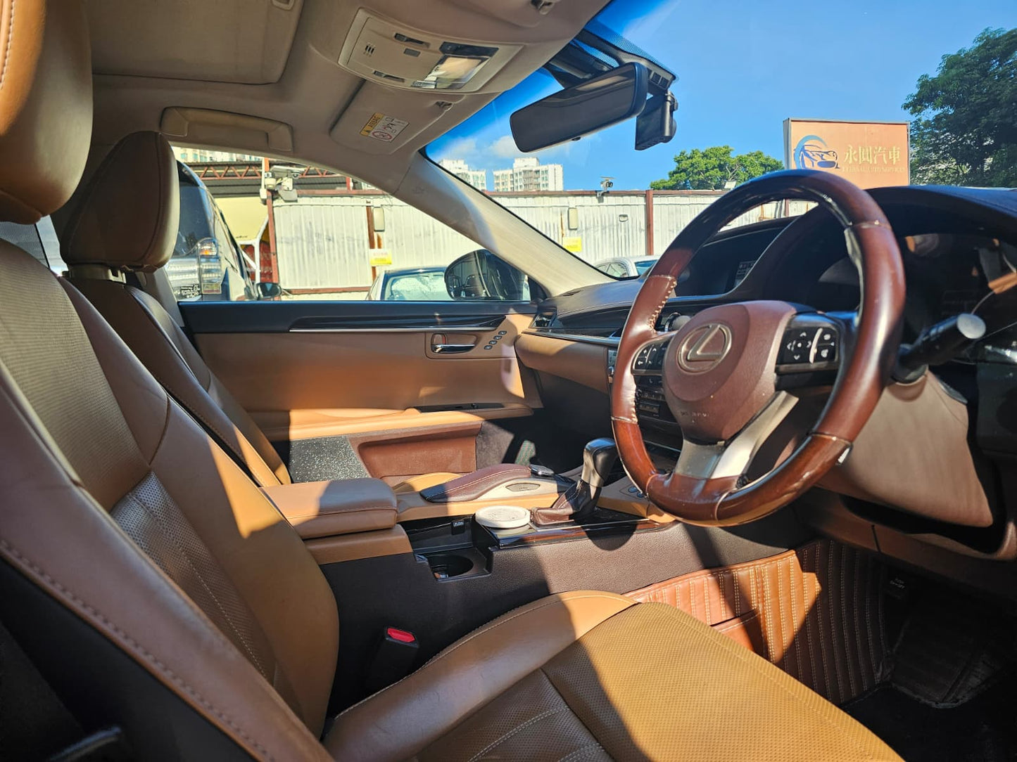 Lexus ES300h 2016