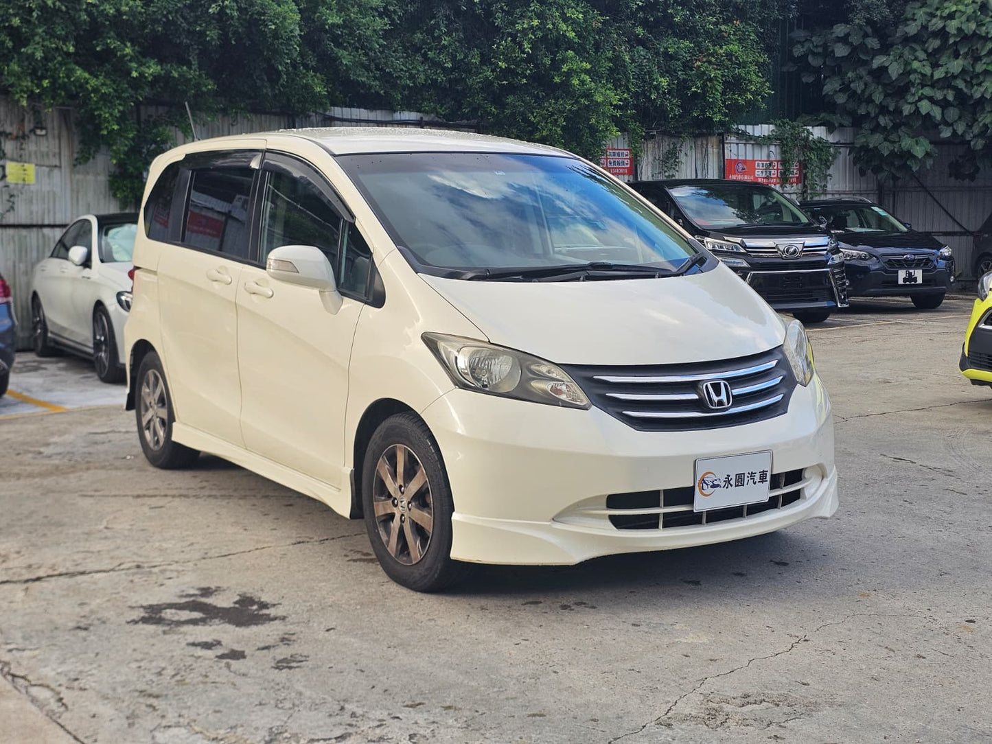Honda Freed 2010