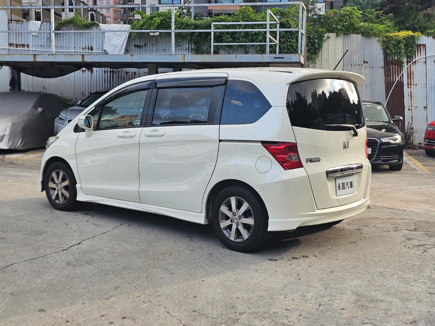 Honda Freed 2010