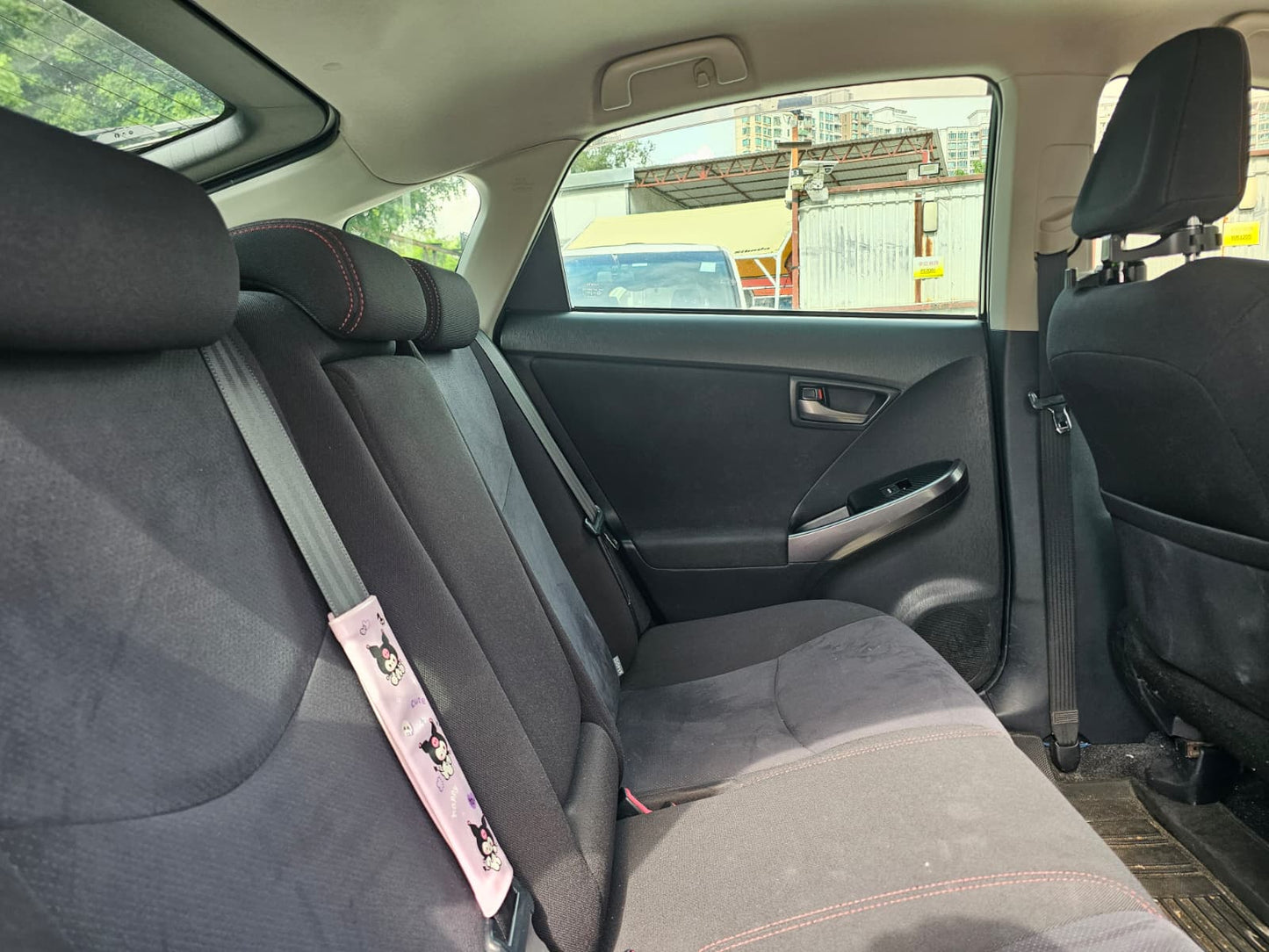 TOYOTA PRIUS GS 2012