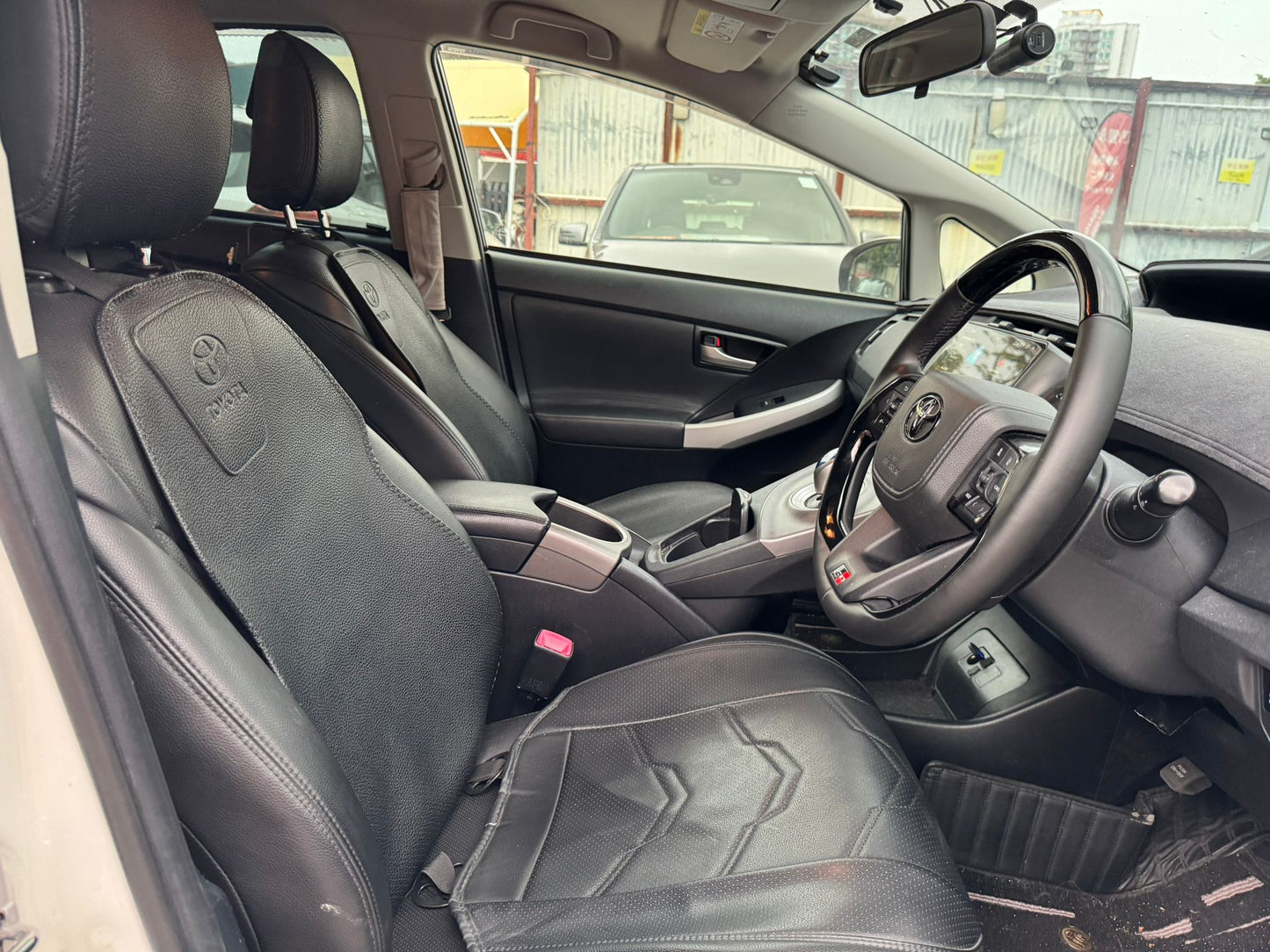 TOYOTA PRIUS 2013