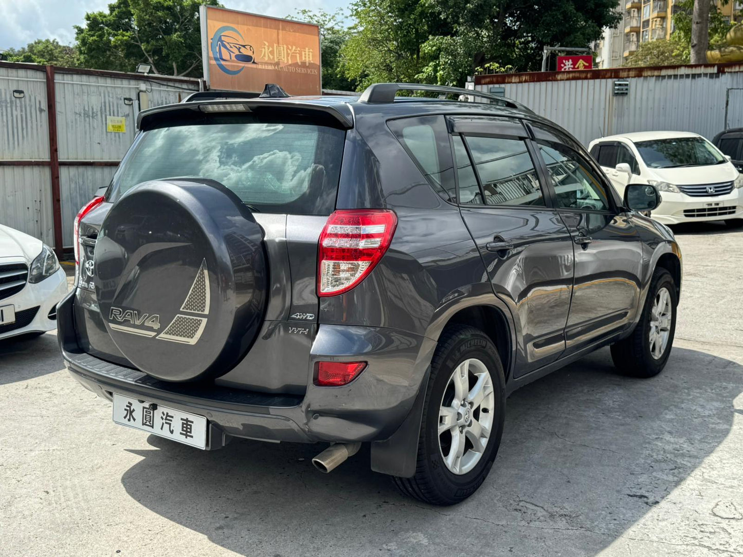 TOYOTA RAV4 2009