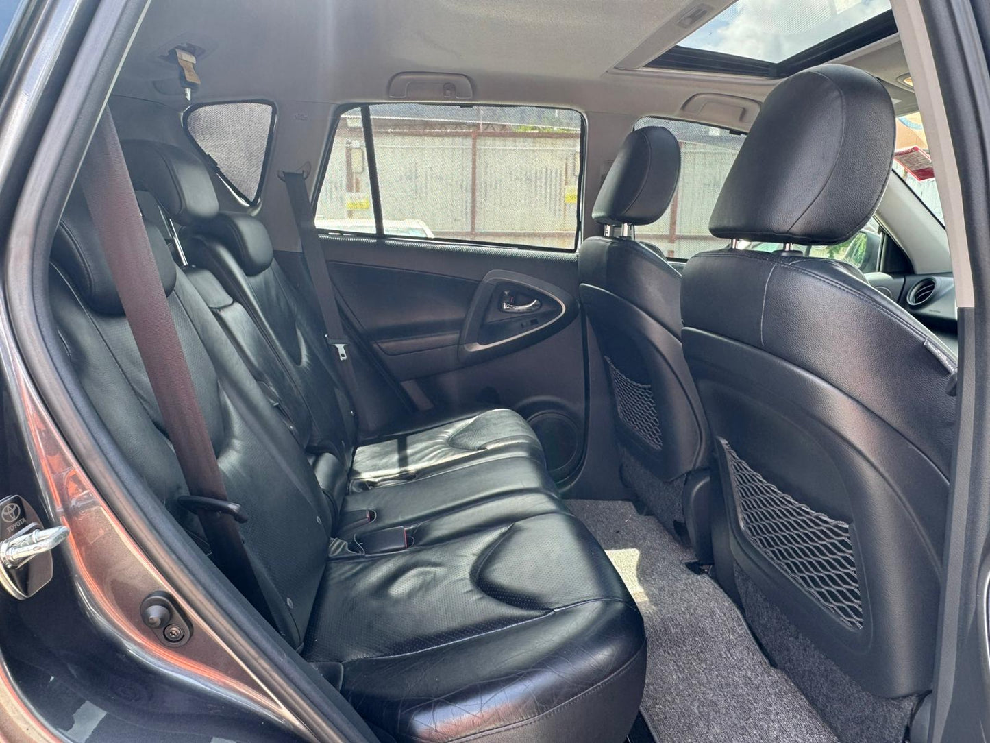 TOYOTA RAV4 2009