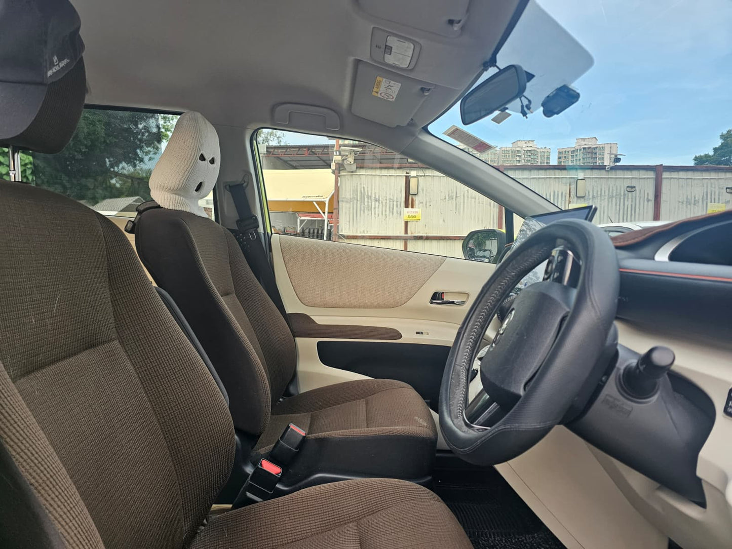 TOYOTA SIENTA 2015