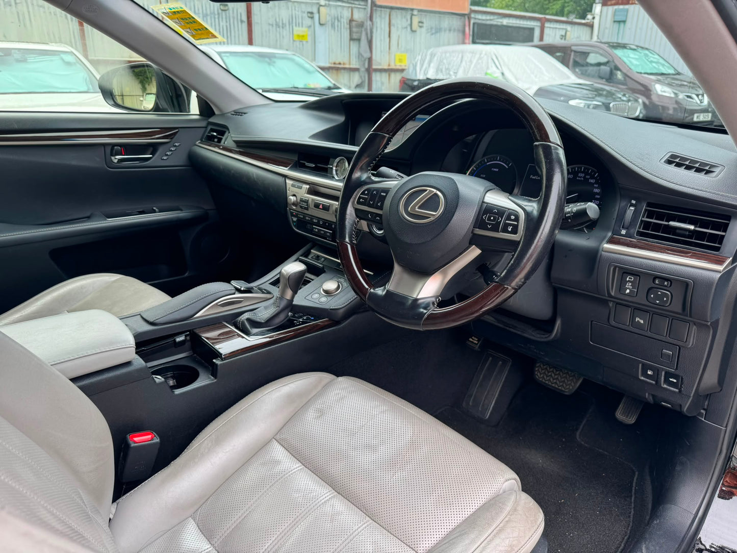 Lexus Es300h 2015