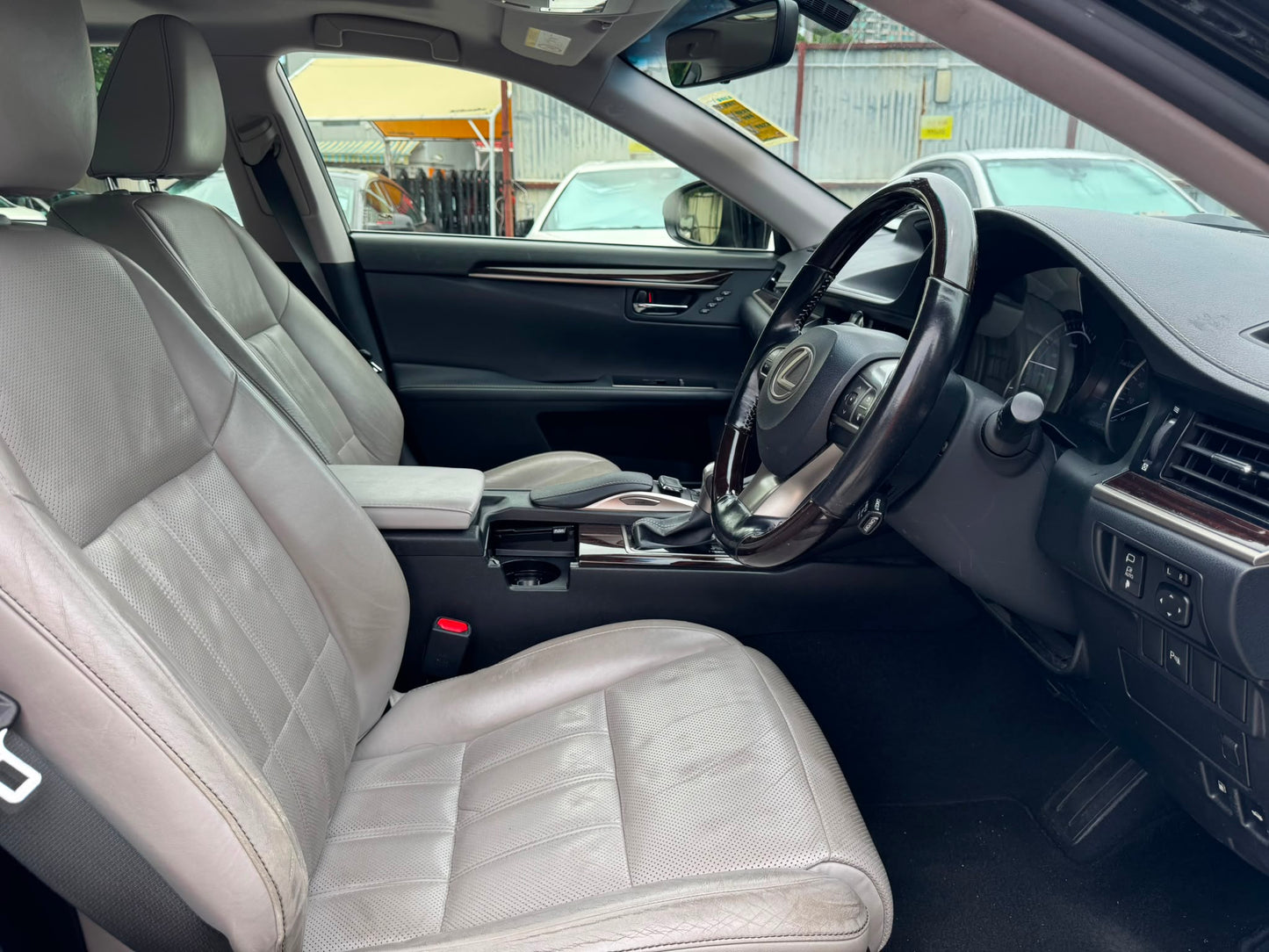 Lexus Es300h 2015