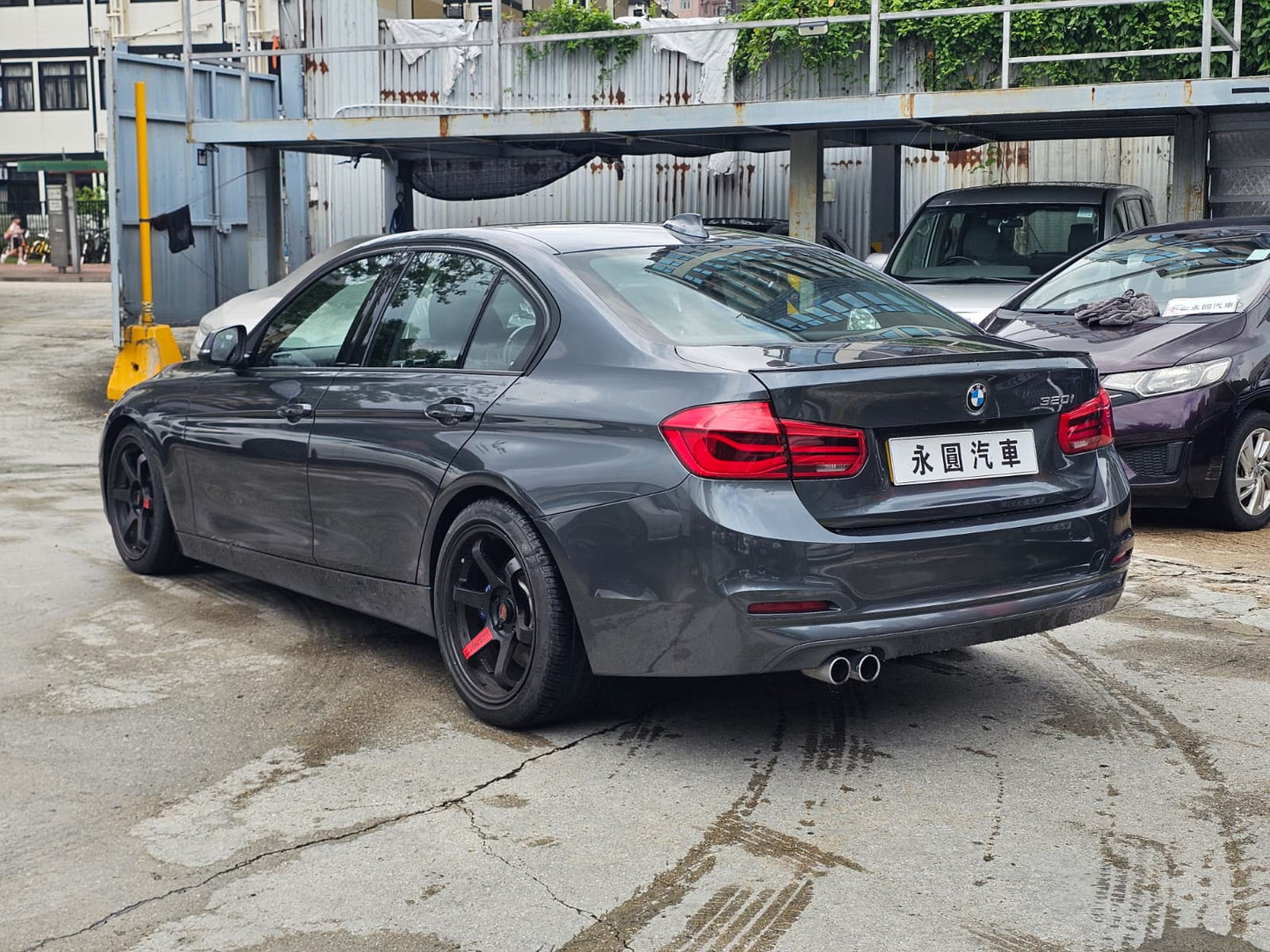 BMW 320IA 2016