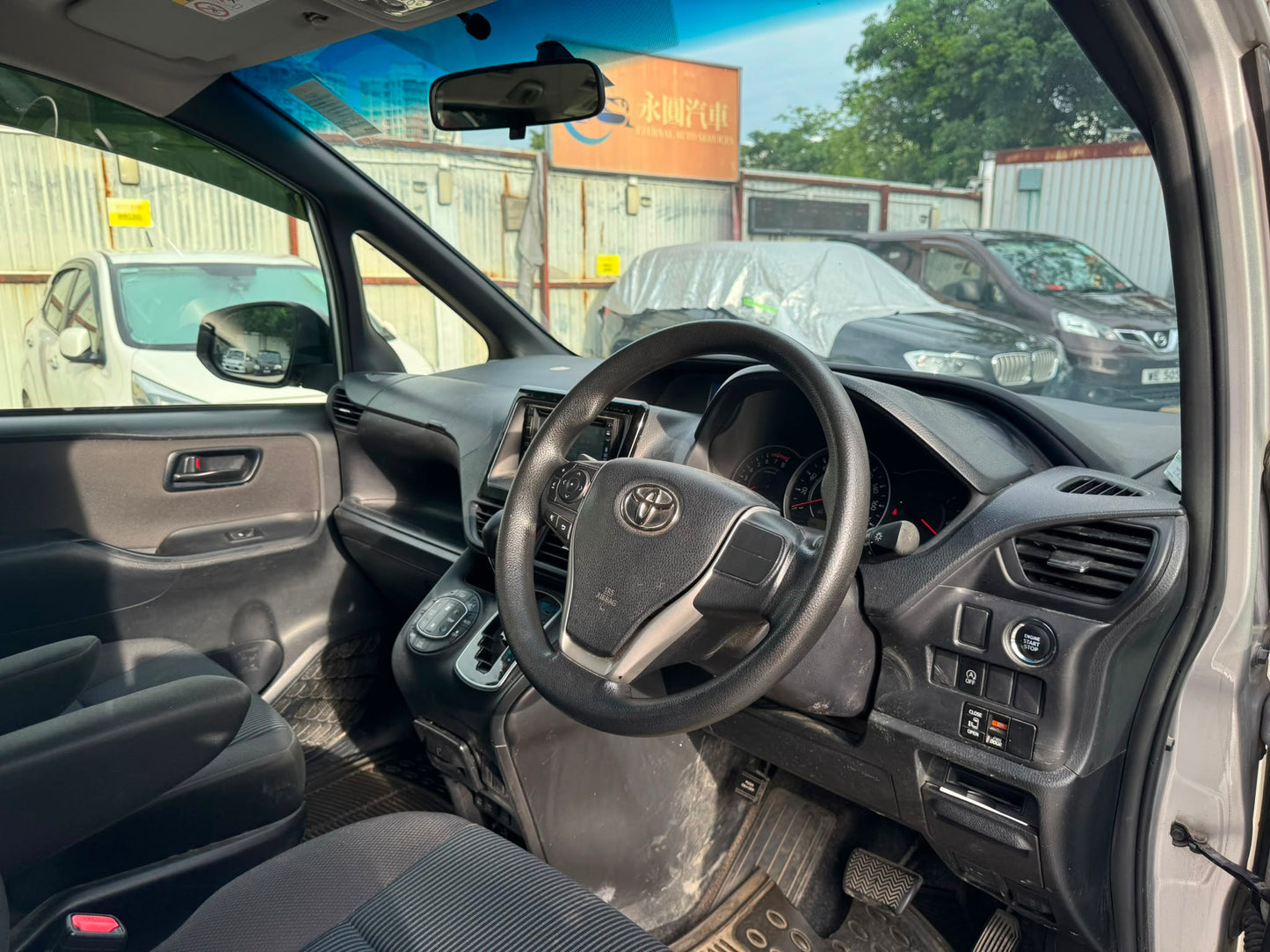 Toyota Noah 2019