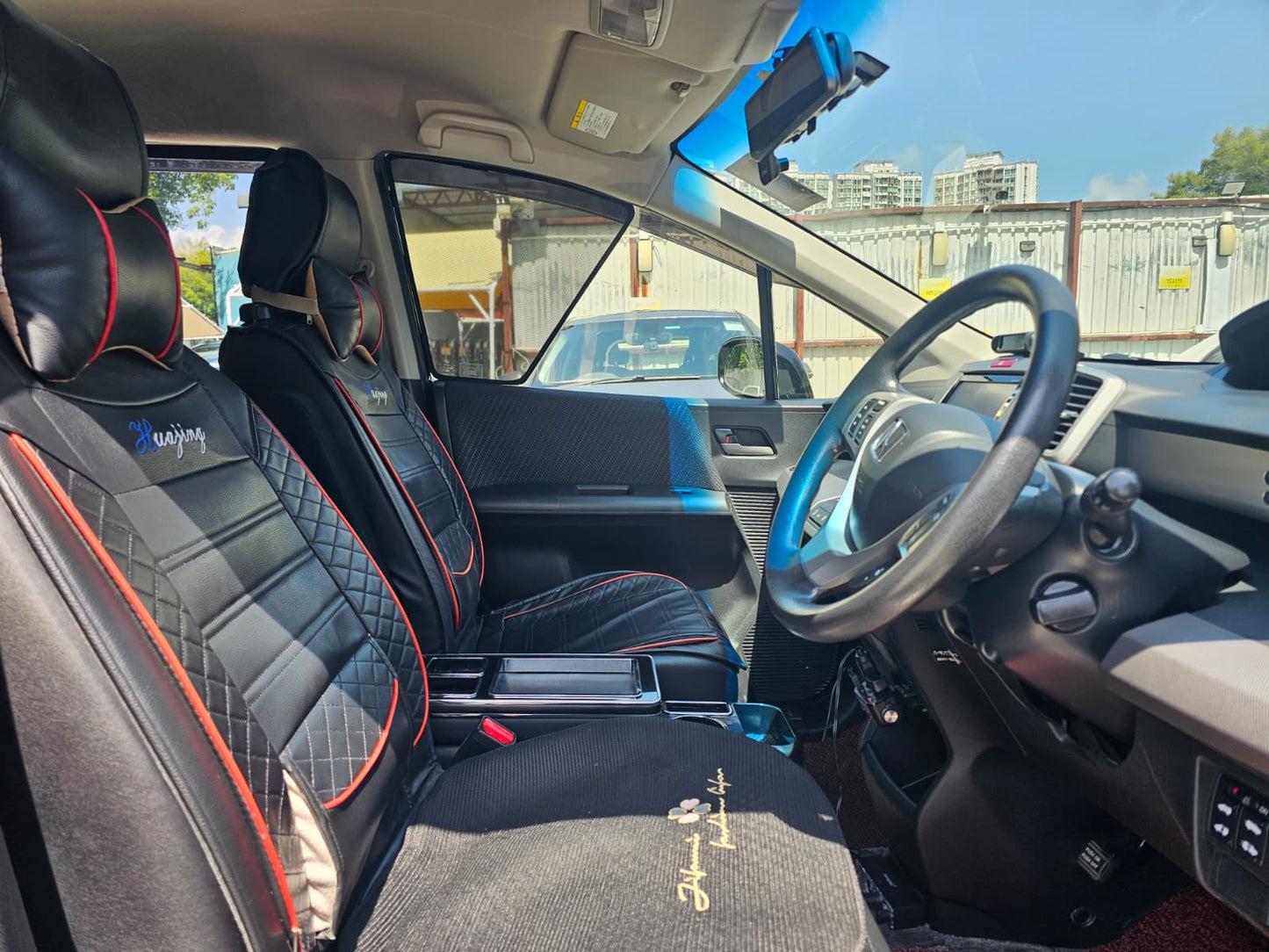 HONDA FREED HYBRID 2013