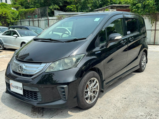 HONDA FREED HYBRID 2013