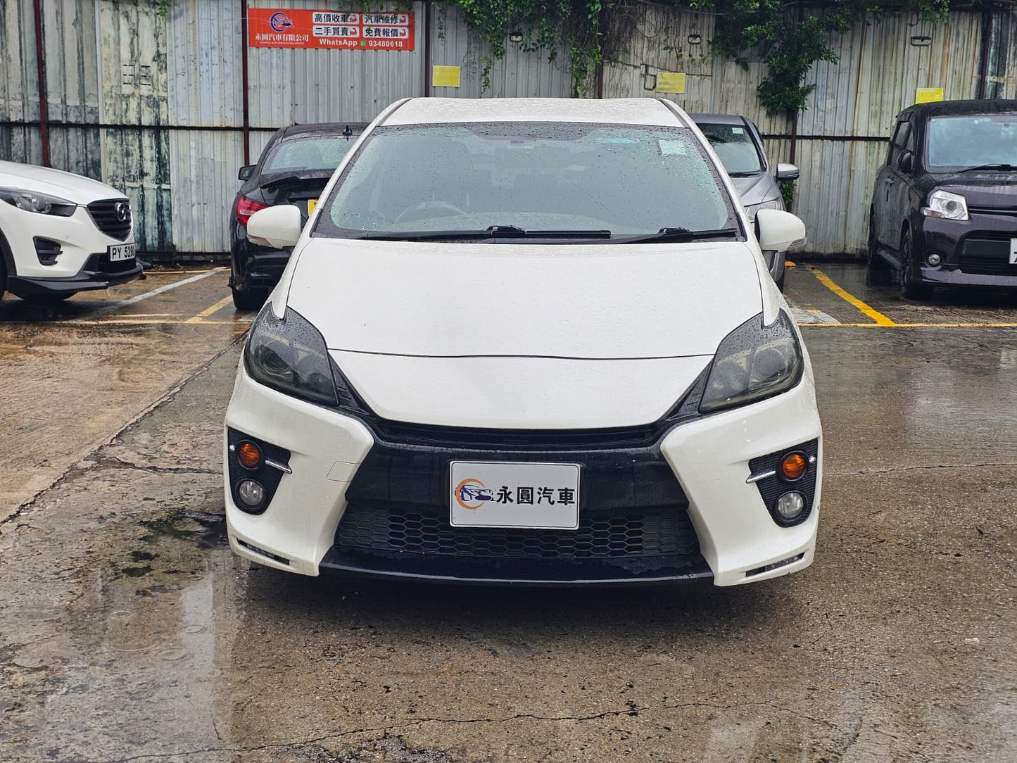 TOYOTA PRIUS HYBRID GS 2012