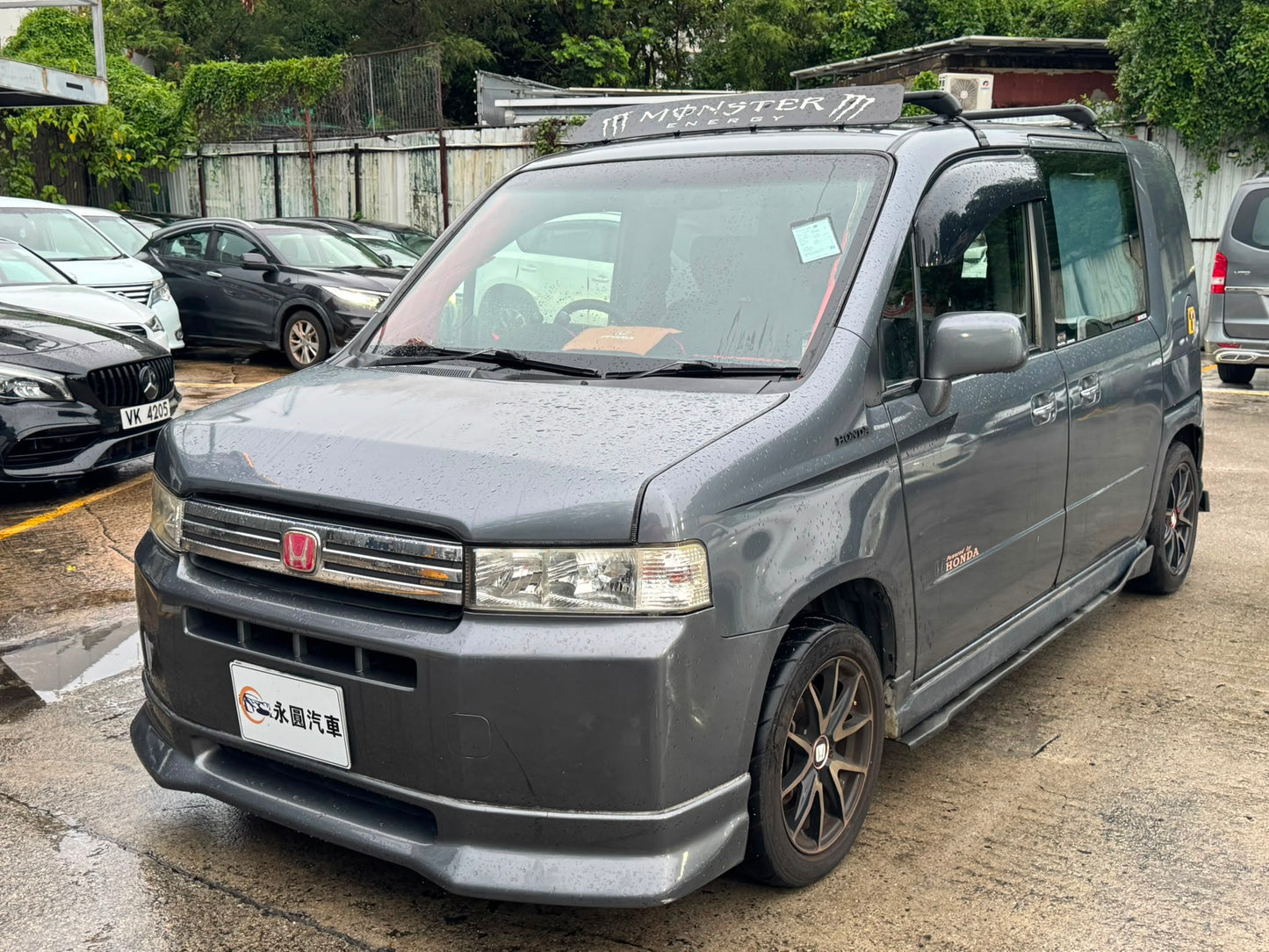 HONDA MOBILIO SPIKE 2004