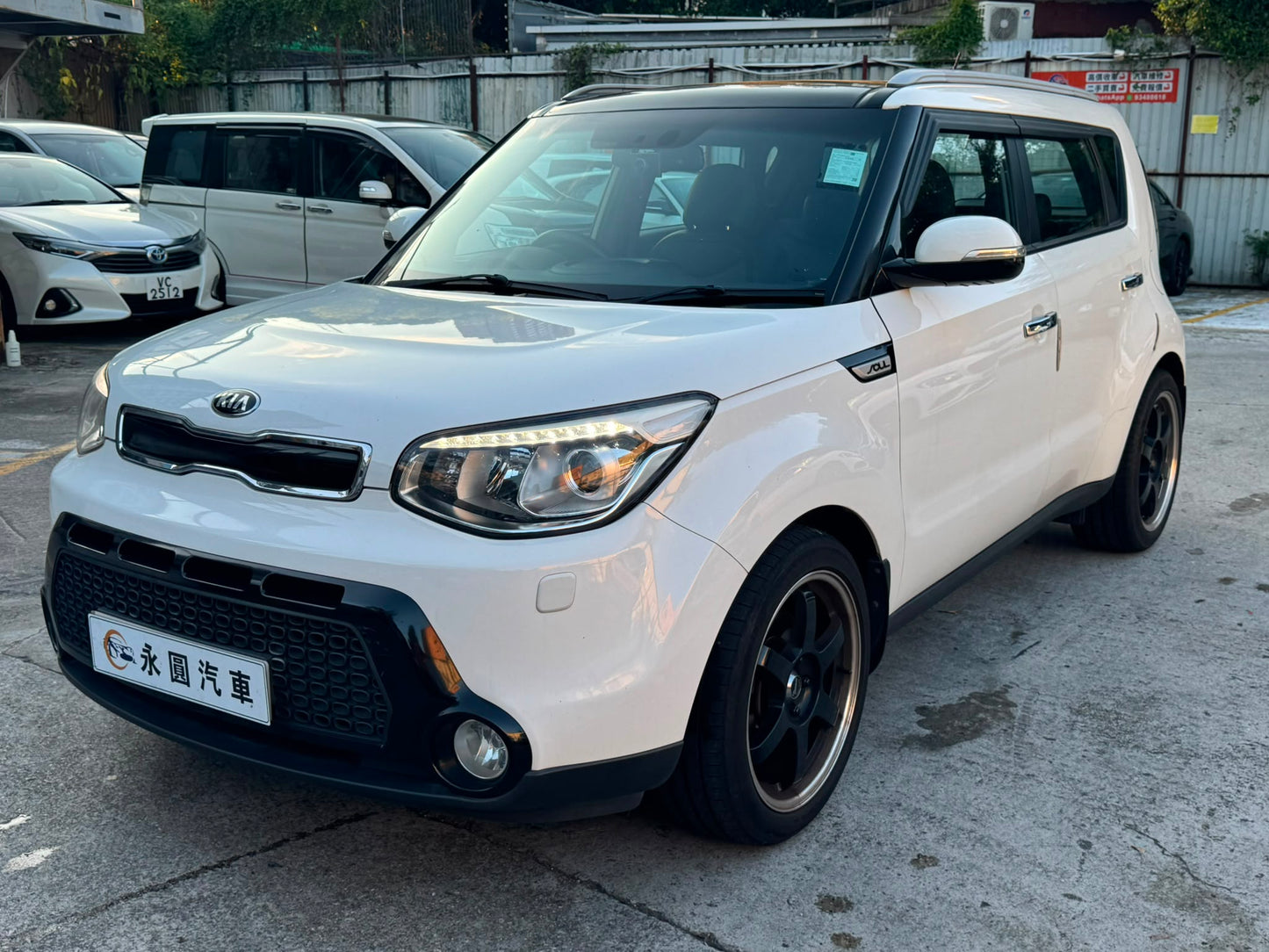 KIA SOUL DELUXE 2014