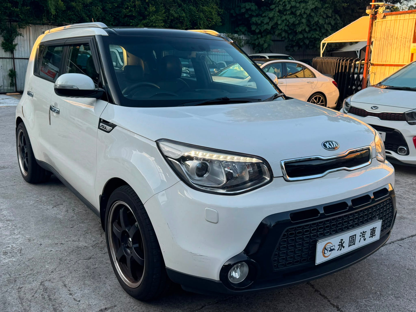 KIA SOUL DELUXE 2014