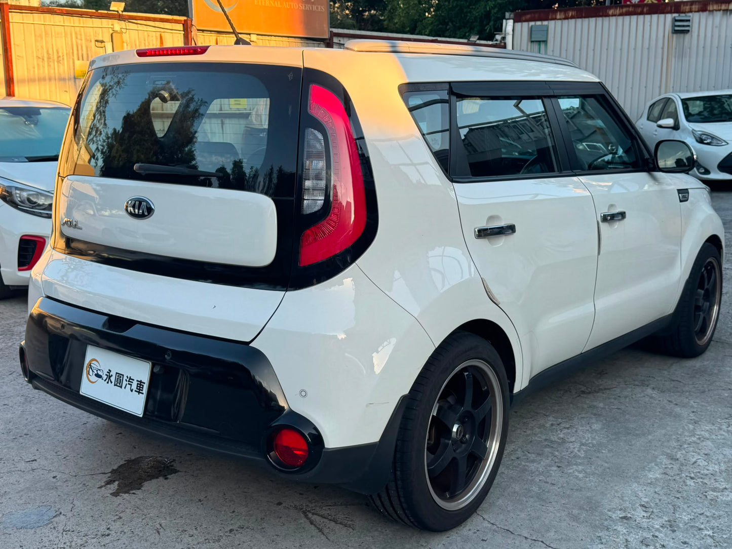 KIA SOUL DELUXE 2014