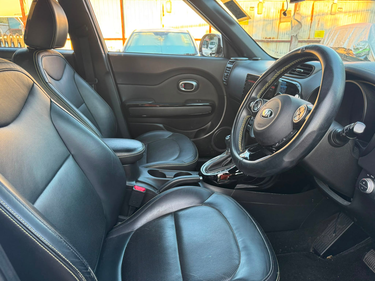 KIA SOUL DELUXE 2014