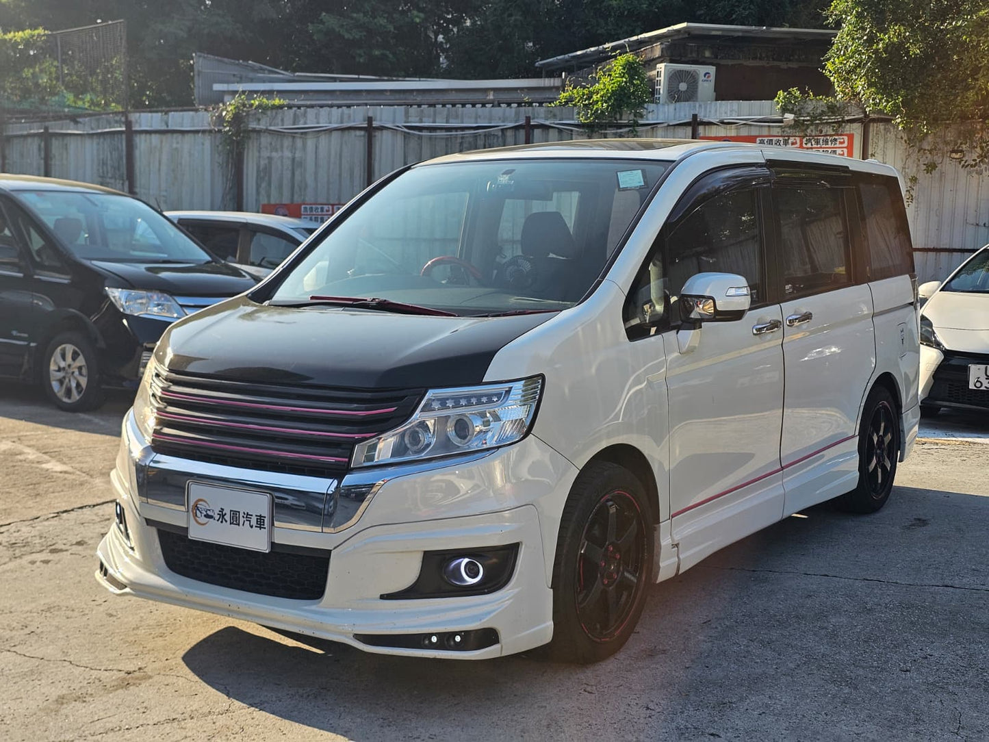 HONDA STEPWGN SPADA 2012