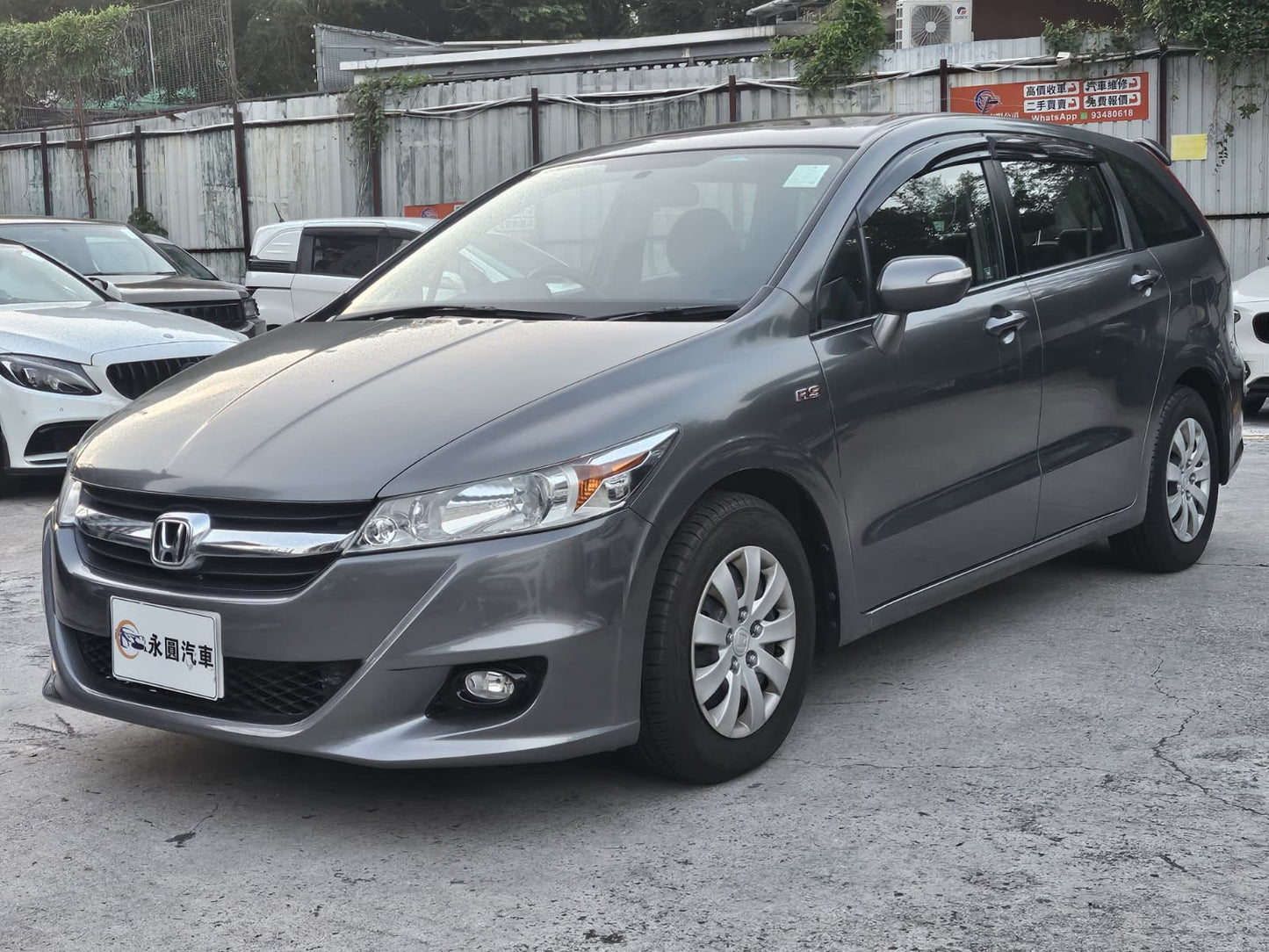 HONDA STREAM 2011