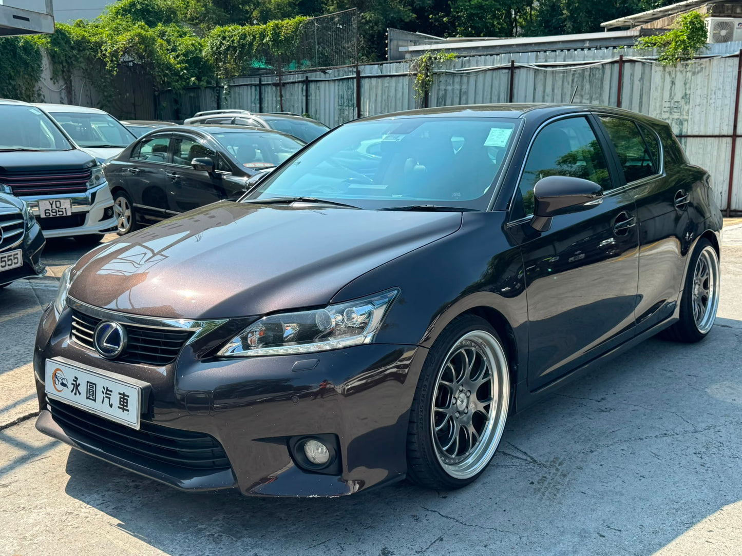 Lexus CT200h 2012