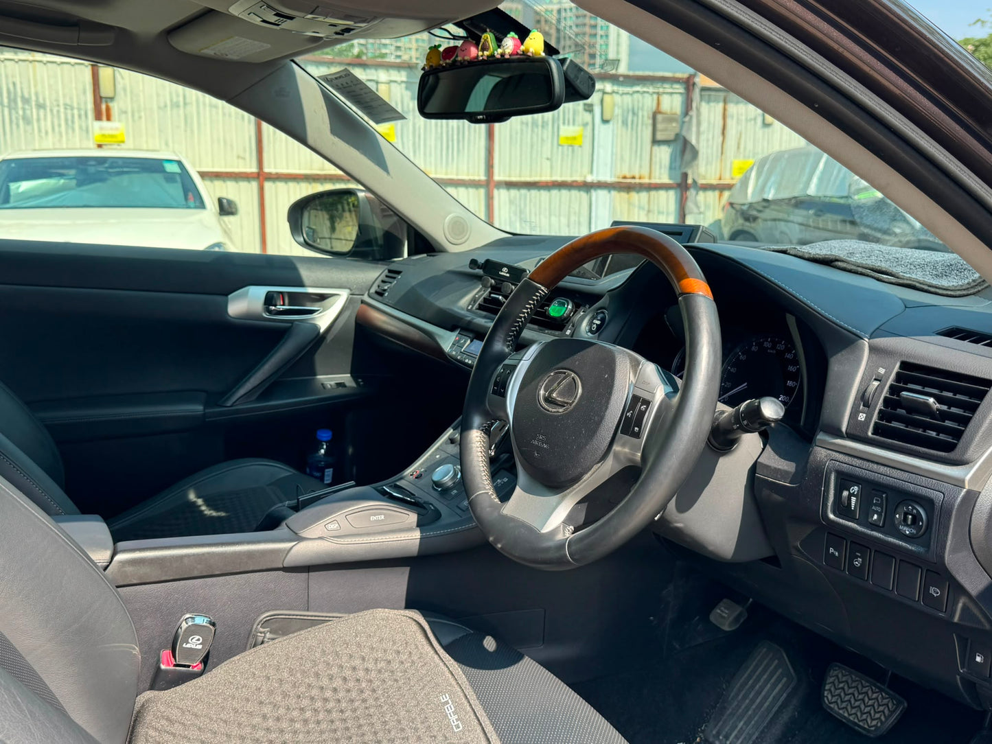 Lexus CT200h 2012
