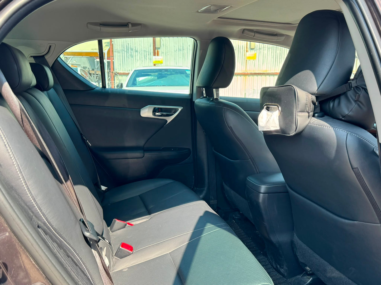 Lexus CT200h 2012