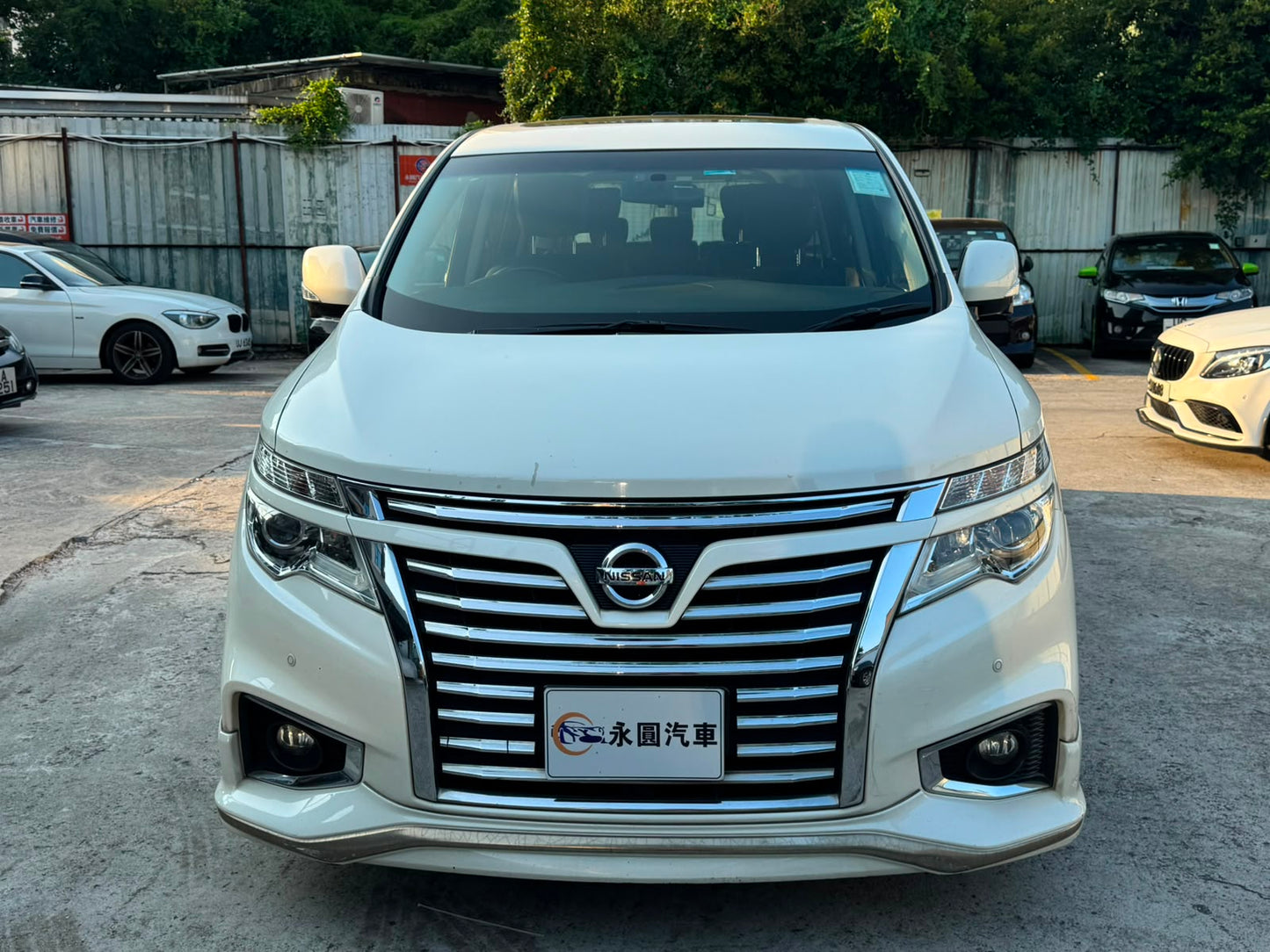Nissan Elegrand 2018