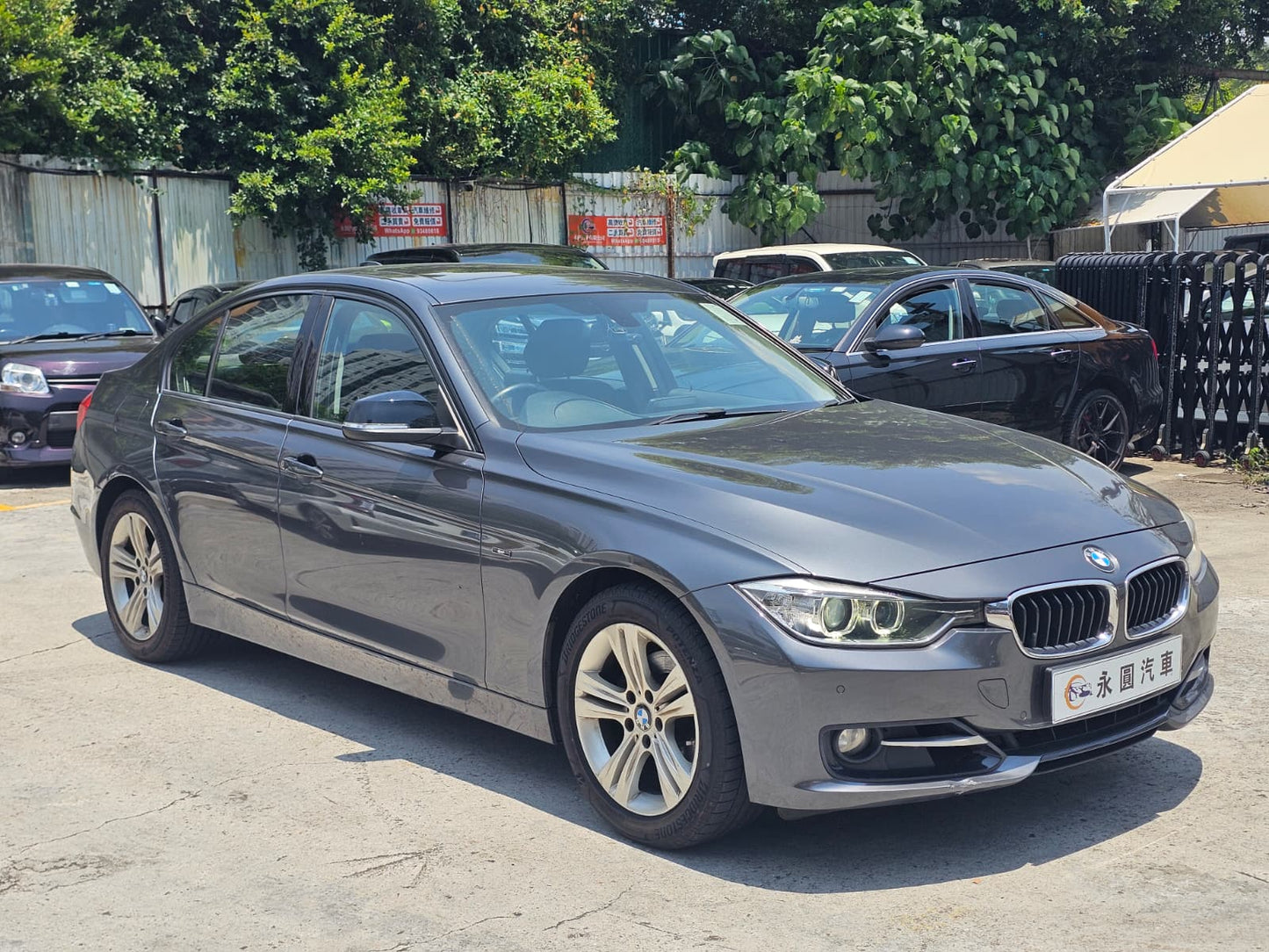 B.M.W. 320 2015