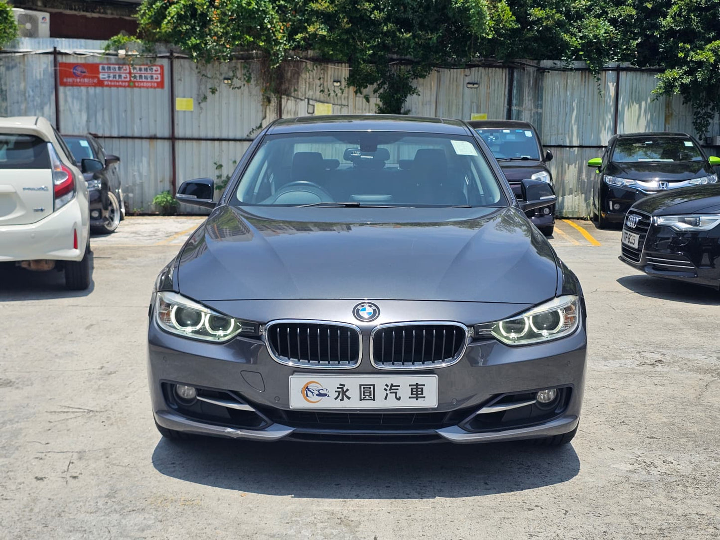 B.M.W. 320 2015