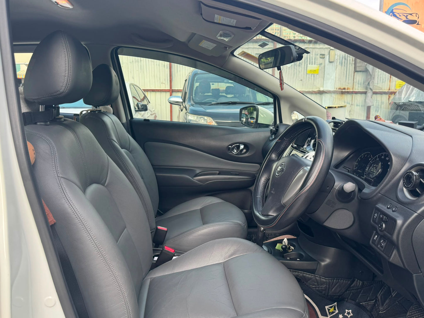 Nissan Note 2015