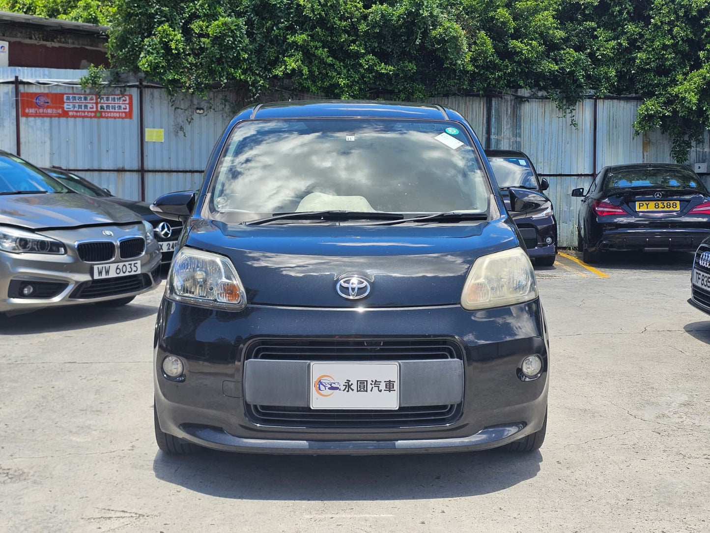 Toyota Porte 2013
