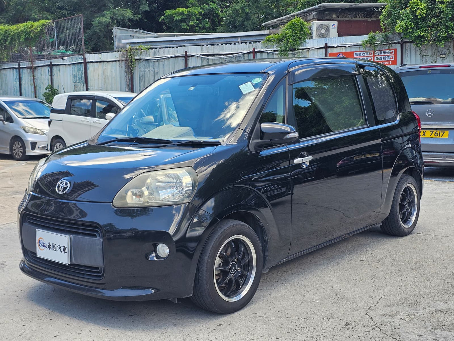 Toyota Porte 2013