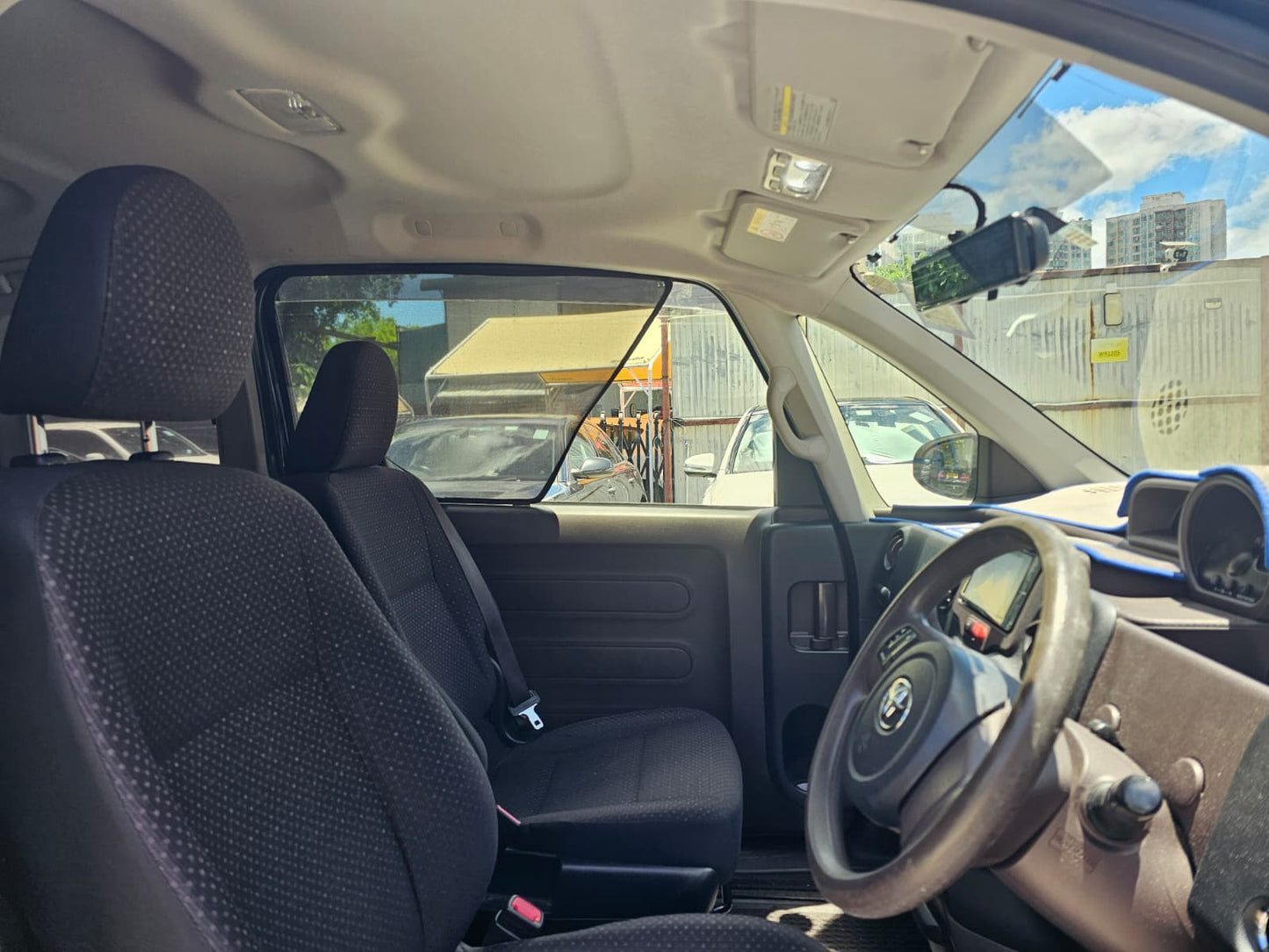 Toyota Porte 2013
