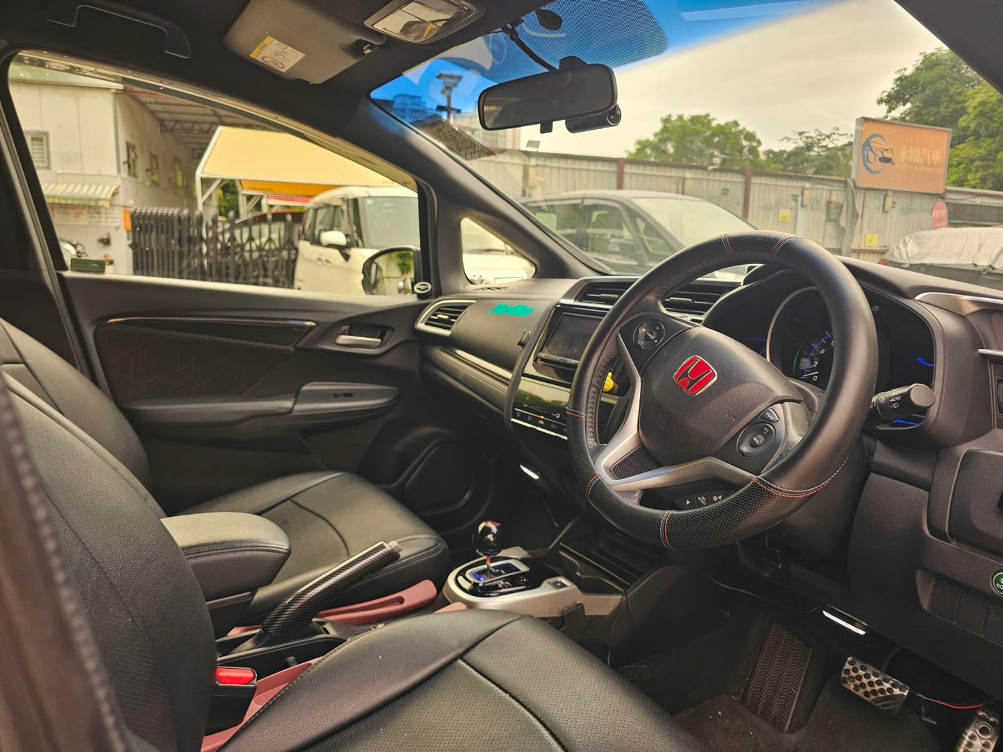 HONDA FIT HYBRID  2014