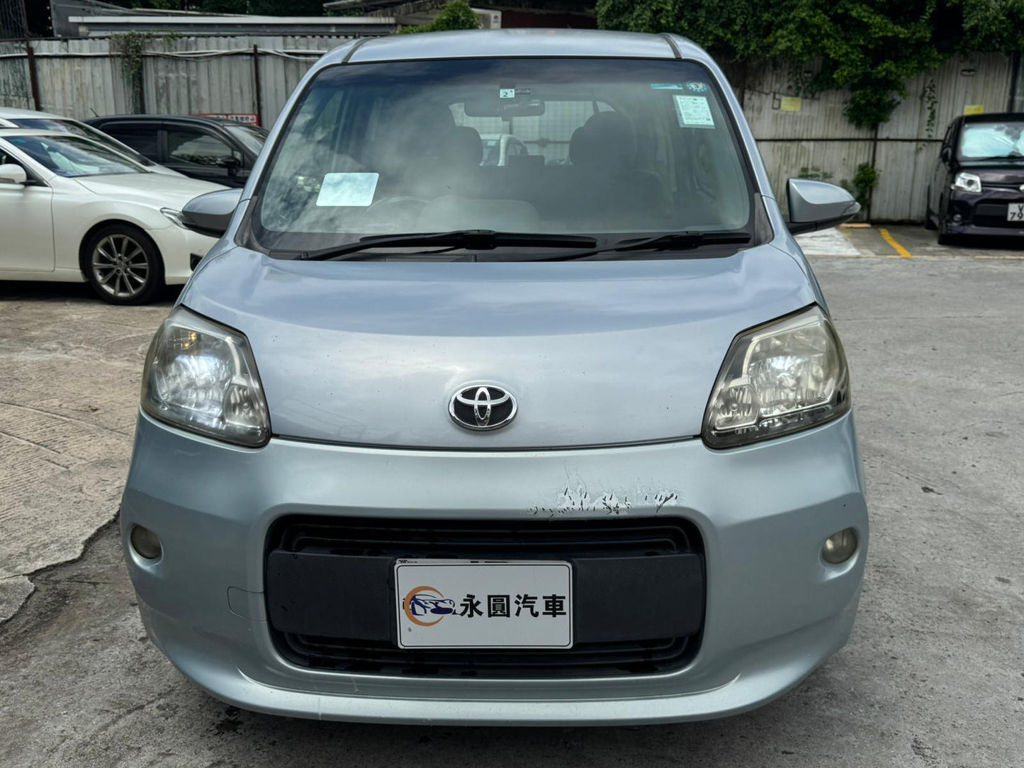 TOYOTA PORTE 2013