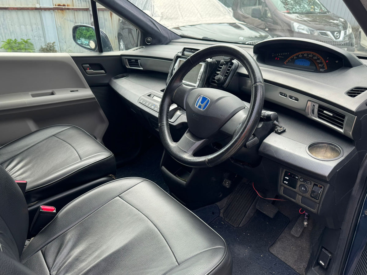 Honda Freed 2009