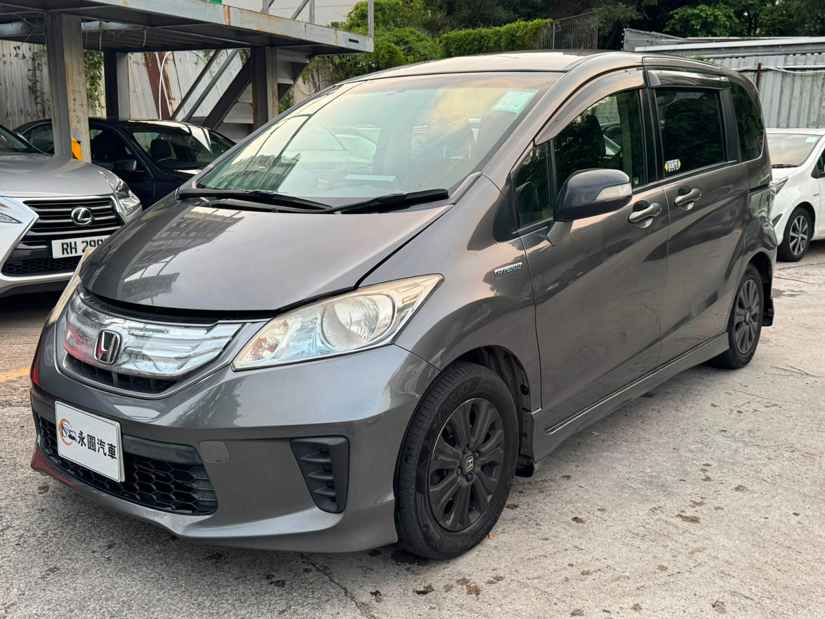 Honda Freed Hybrid 2012