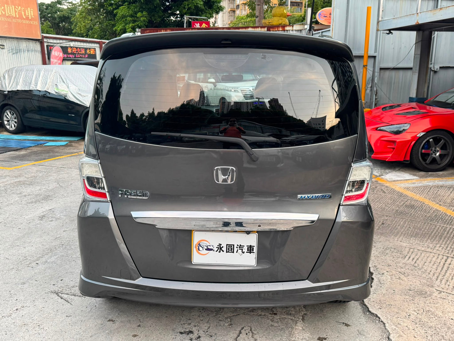 Honda Freed Hybrid 2012