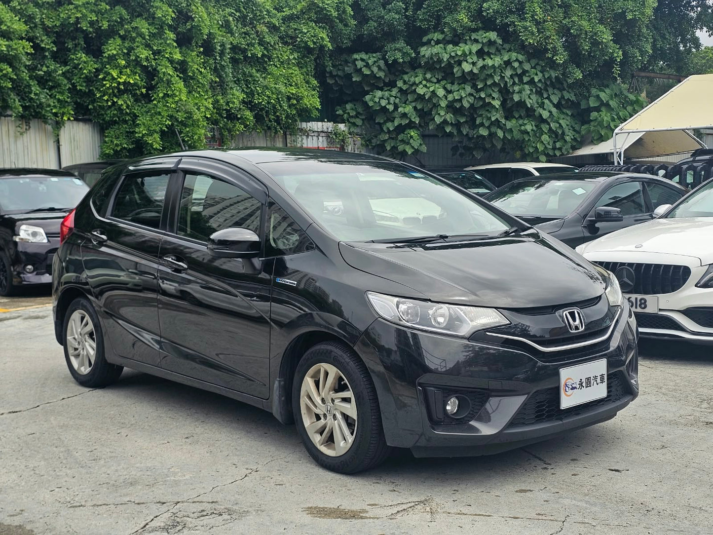 Honda Fit Hybrid 2015