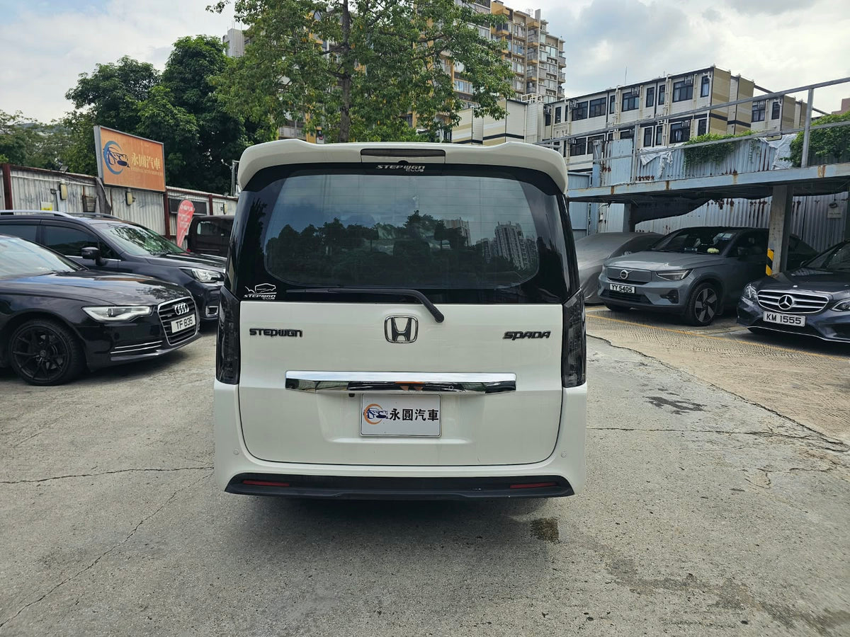 HONDA STEPWGN 2014
