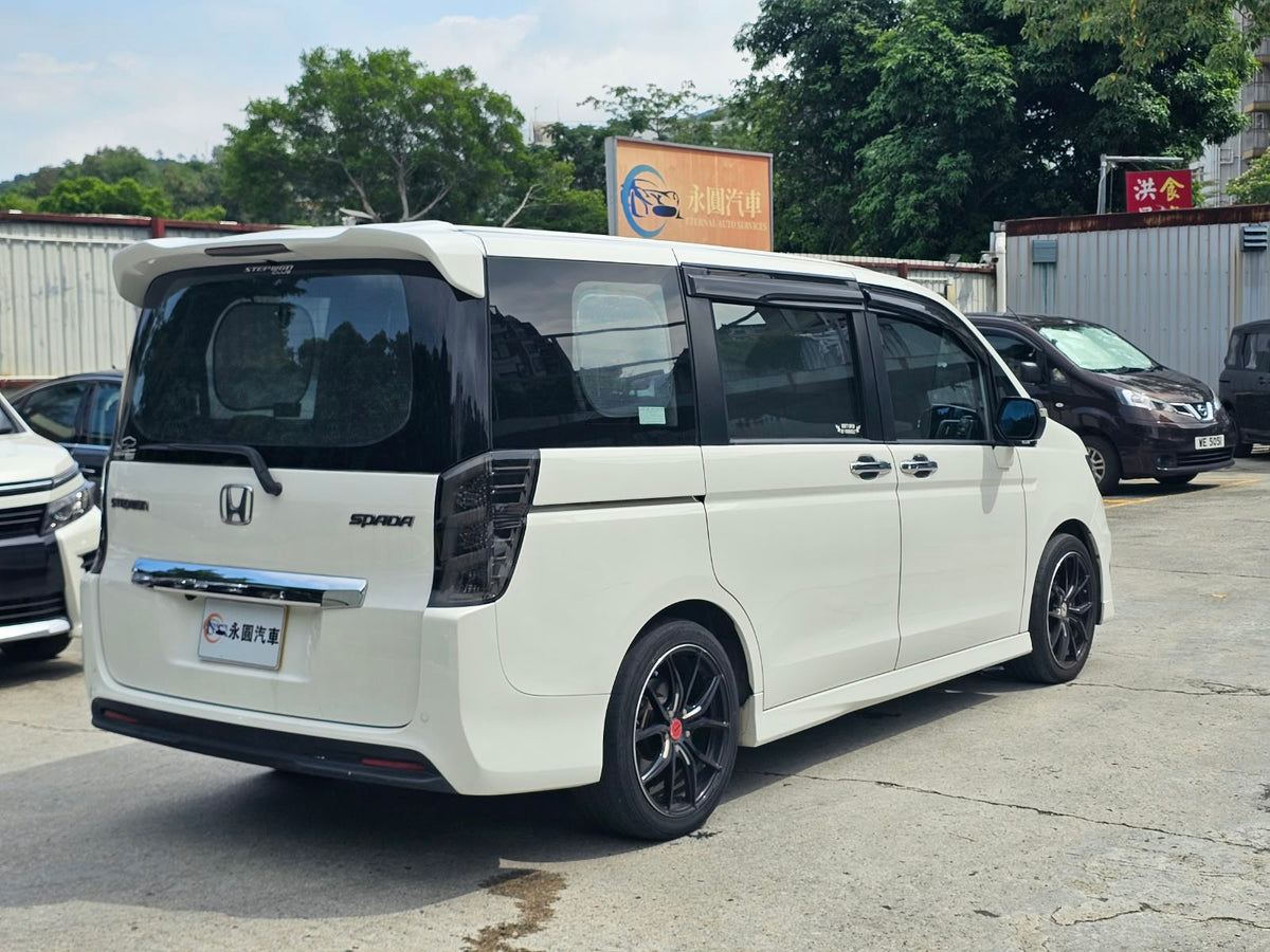 HONDA STEPWGN 2014