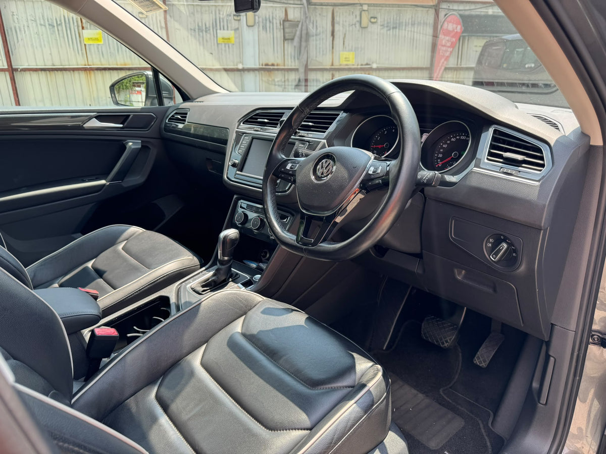 VOLKSWAGEN TIGUAN 280 2016