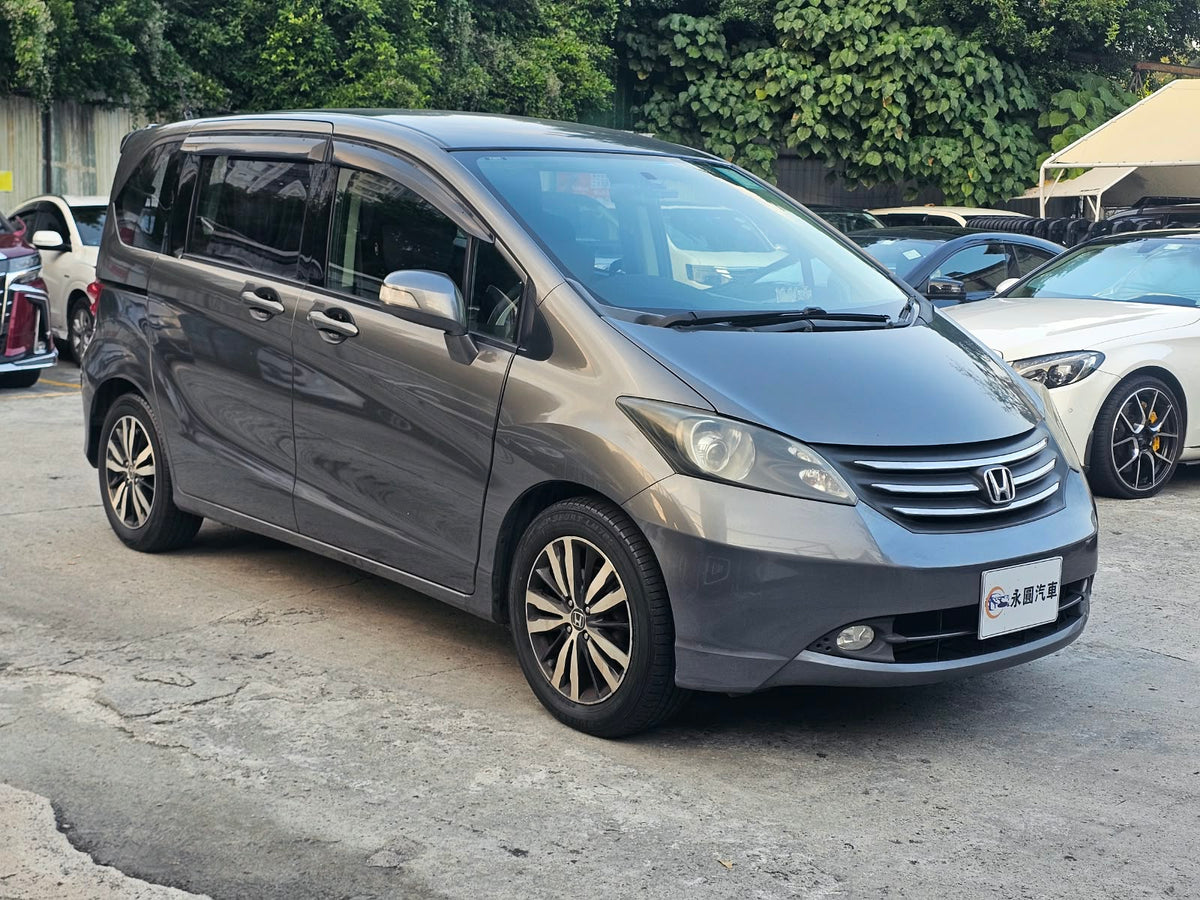 Honda Freed 2010