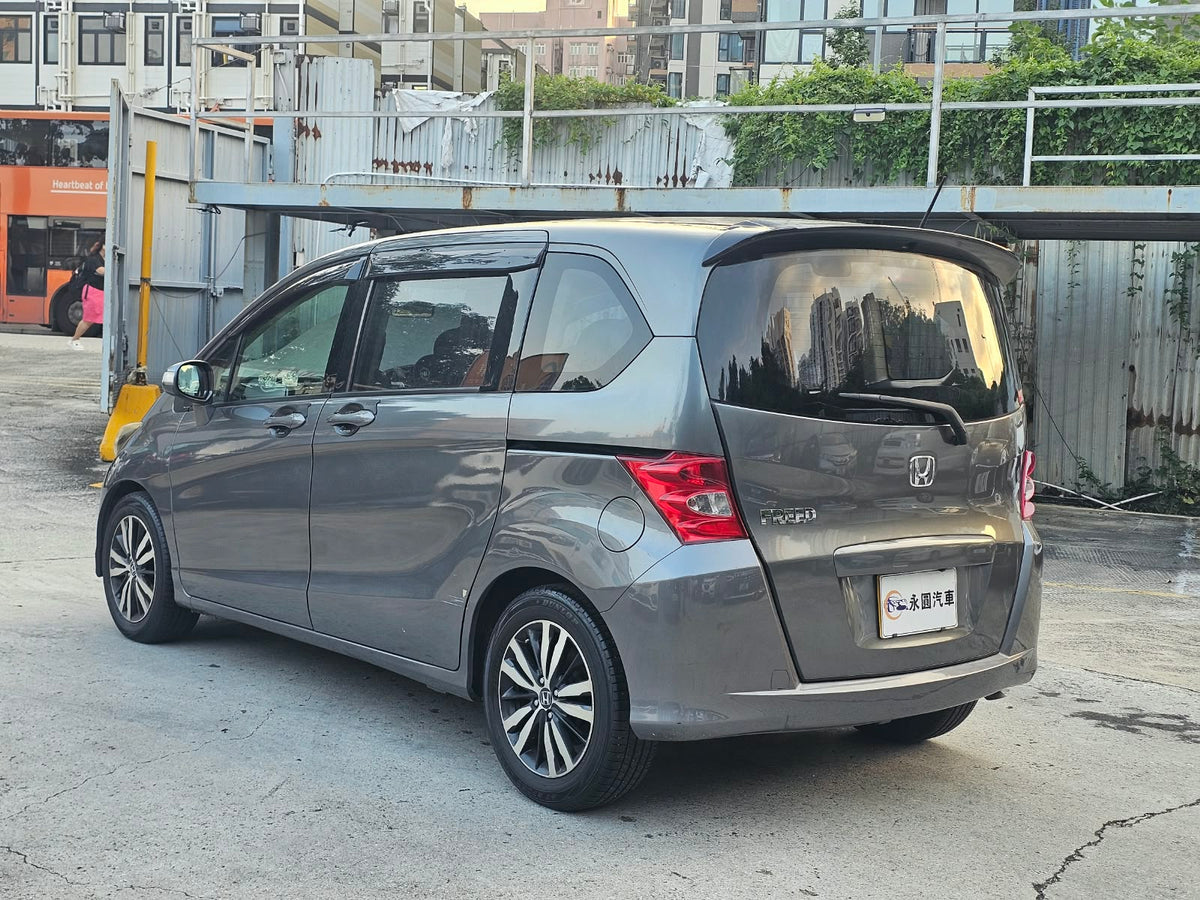 Honda Freed 2010