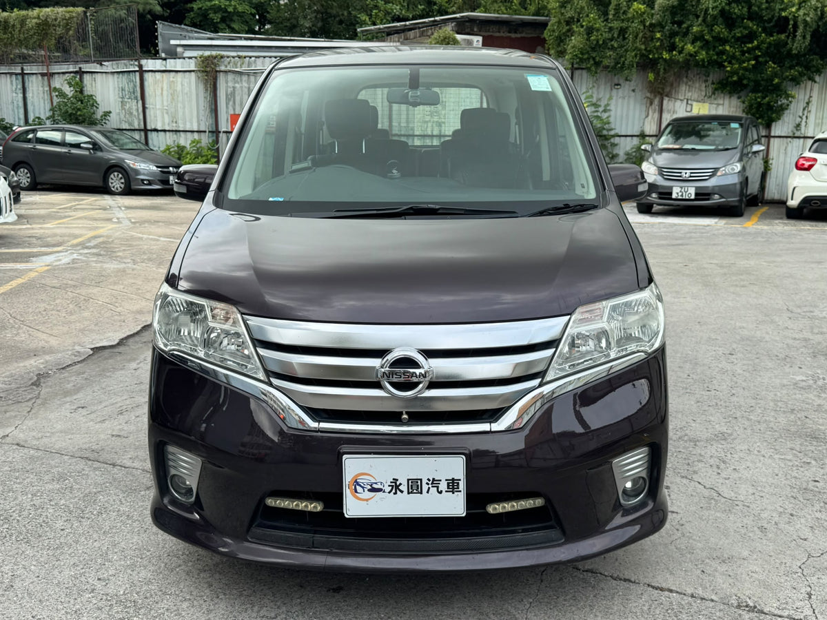Nissan Serena 2011