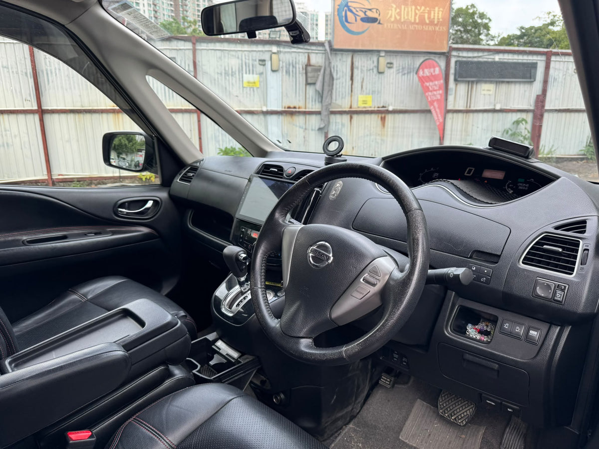 Nissan Serena 2011