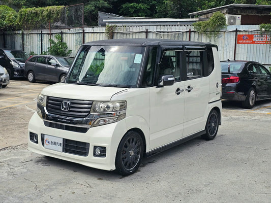 Honda N-BOX 2012