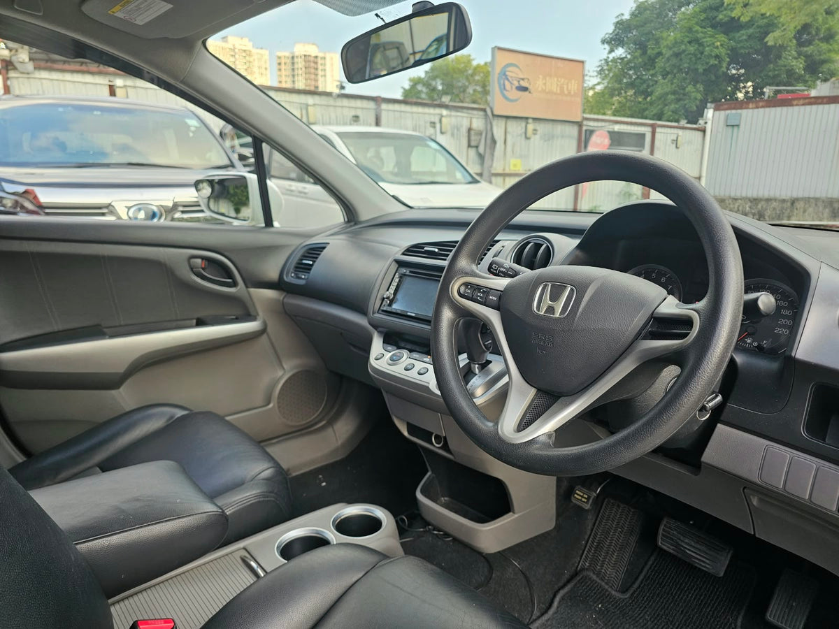 HONDA STREAM 2009